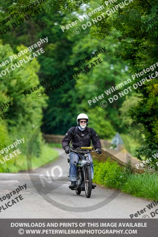 Vintage motorcycle club;eventdigitalimages;no limits trackdays;peter wileman photography;vintage motocycles;vmcc banbury run photographs